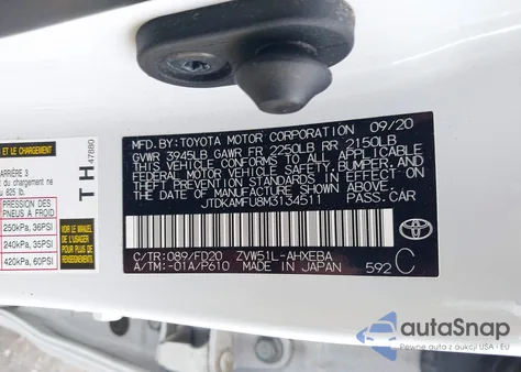 2021 Toyota Prius Le z USA, uszkodzony, nr VIN JTDKAMFU8M3134511